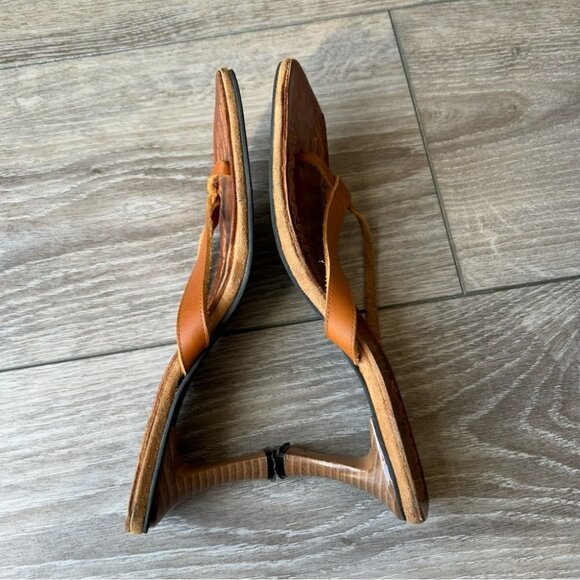 Triple Brown Leather Hand  Tooled Insole Sandals - Picture 7 of 10